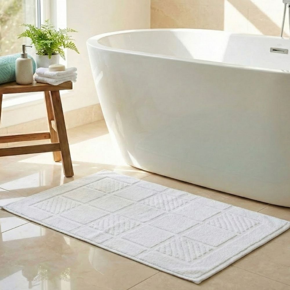Luxury Bath Mat White